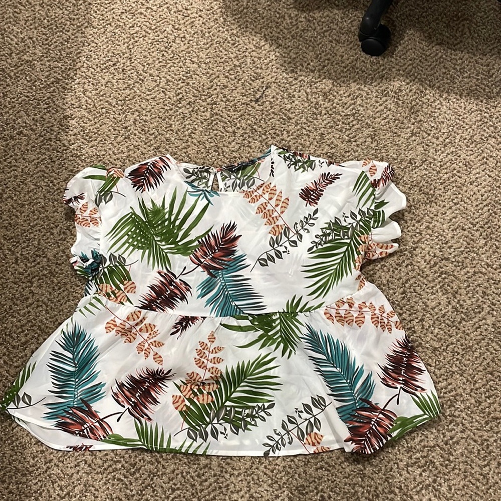 Tropical Shirt size medium